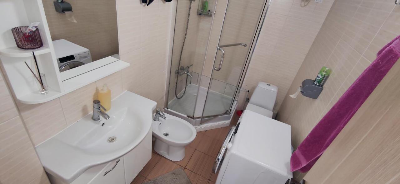 Inessa Center Guest Penthhouse Lejlighed Chişinău Eksteriør billede